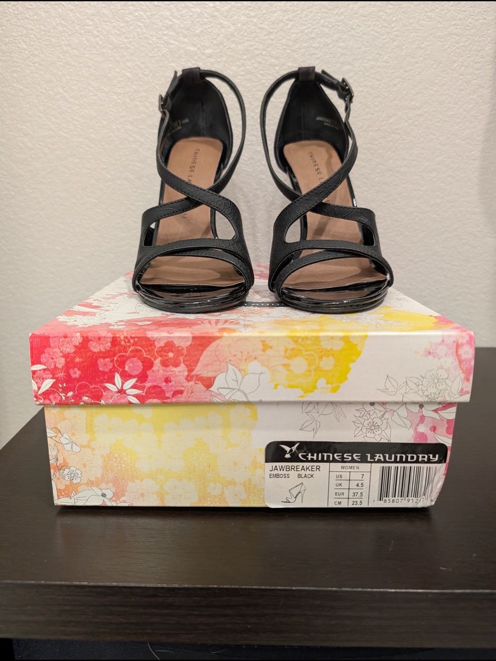 Chinese Laundry Black Strappy Crisscross Heels